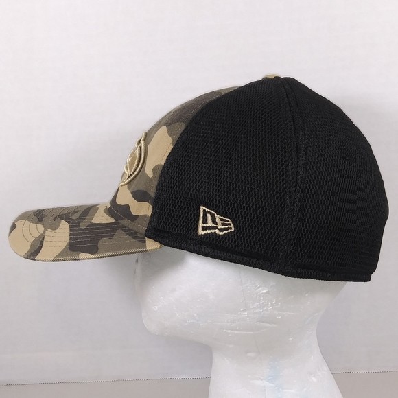 Seattle Seahawks Official NFL New Era 38THIRTY Camouflage Fitted Cap Size M/L - Picture 2 of 8